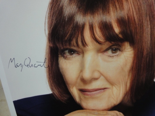 quant-mary-color-photo-signed-autograph-15.gif.jpeg